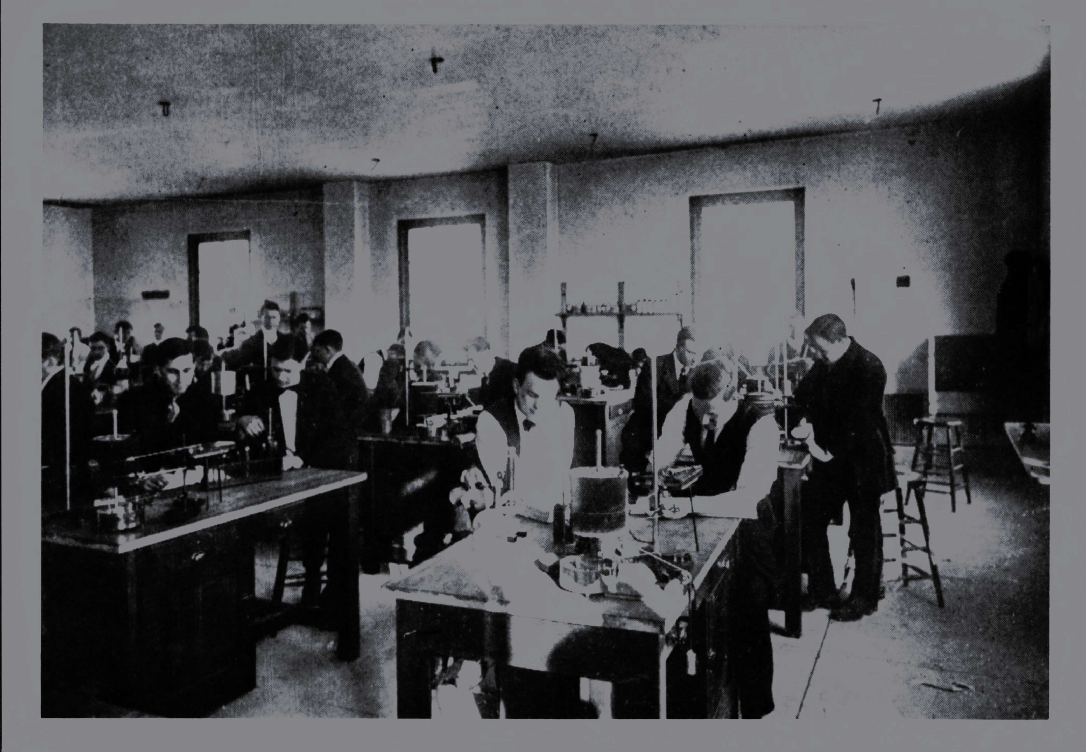 Students in a pathology lab in the 19th century