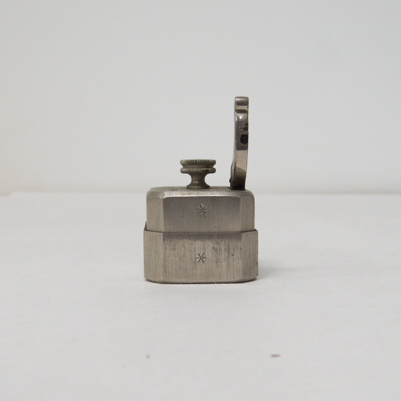 Twelve-bladed octagonal steel scarificator