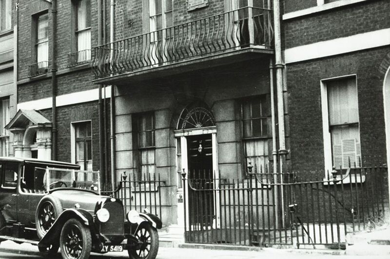 Florence Nightingale's house in 10 South Street, 1928. 