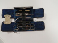 Set of mixed surgical instruments manufactured by Caswell & Mazard Co., Otto & Sons, W.F. Ford, Kny & Scheerer and Otto Helmond.